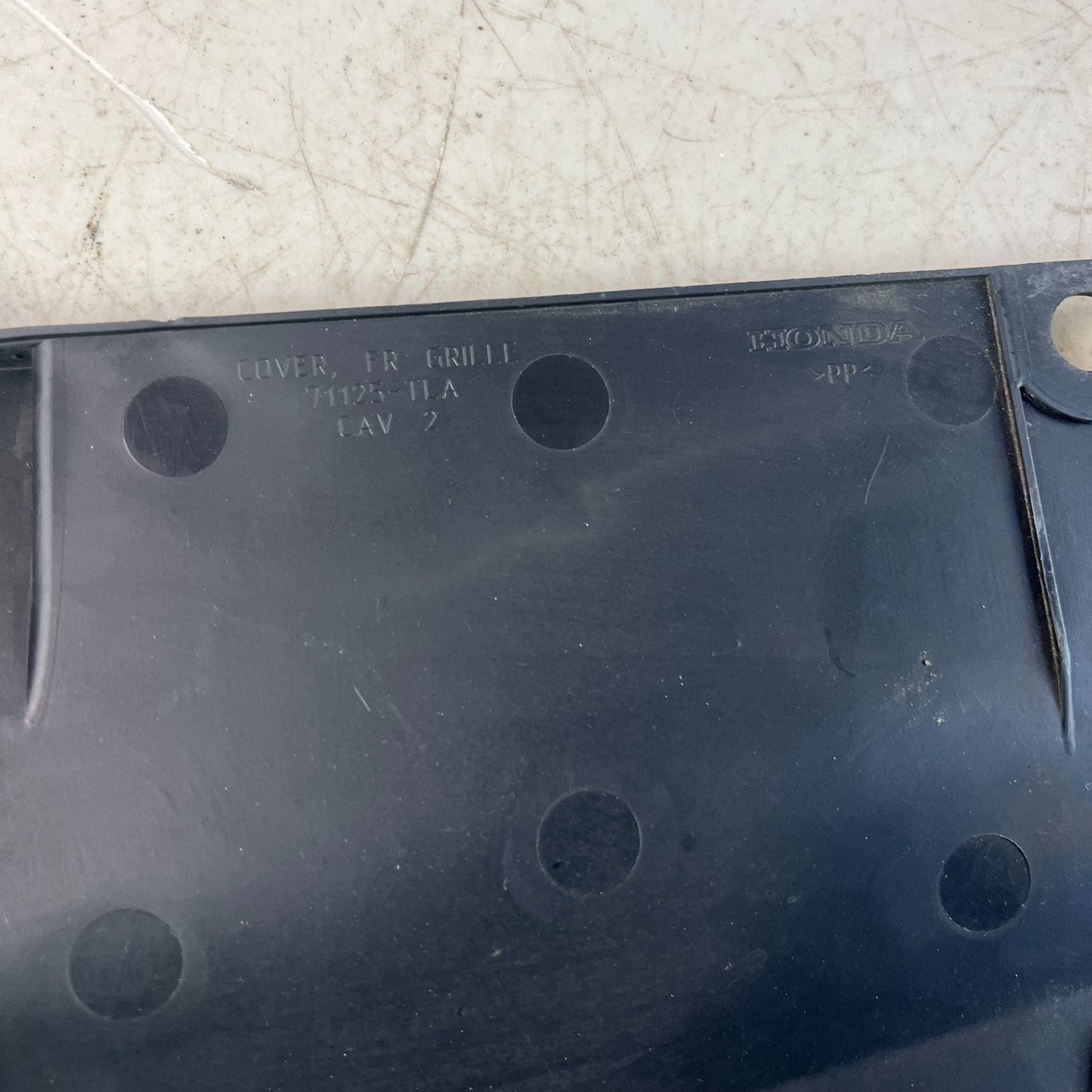 2017 - 2022 HONDA CR-V FRONT BUMPER RADIATOR UPPER SIGHT SHIELD COVER PANEL OEM
