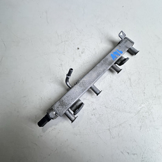 2019-2024 TOYOTA COROLLA 2.0L L4 ENGINE FUEL INJECTOR RAIL OEM