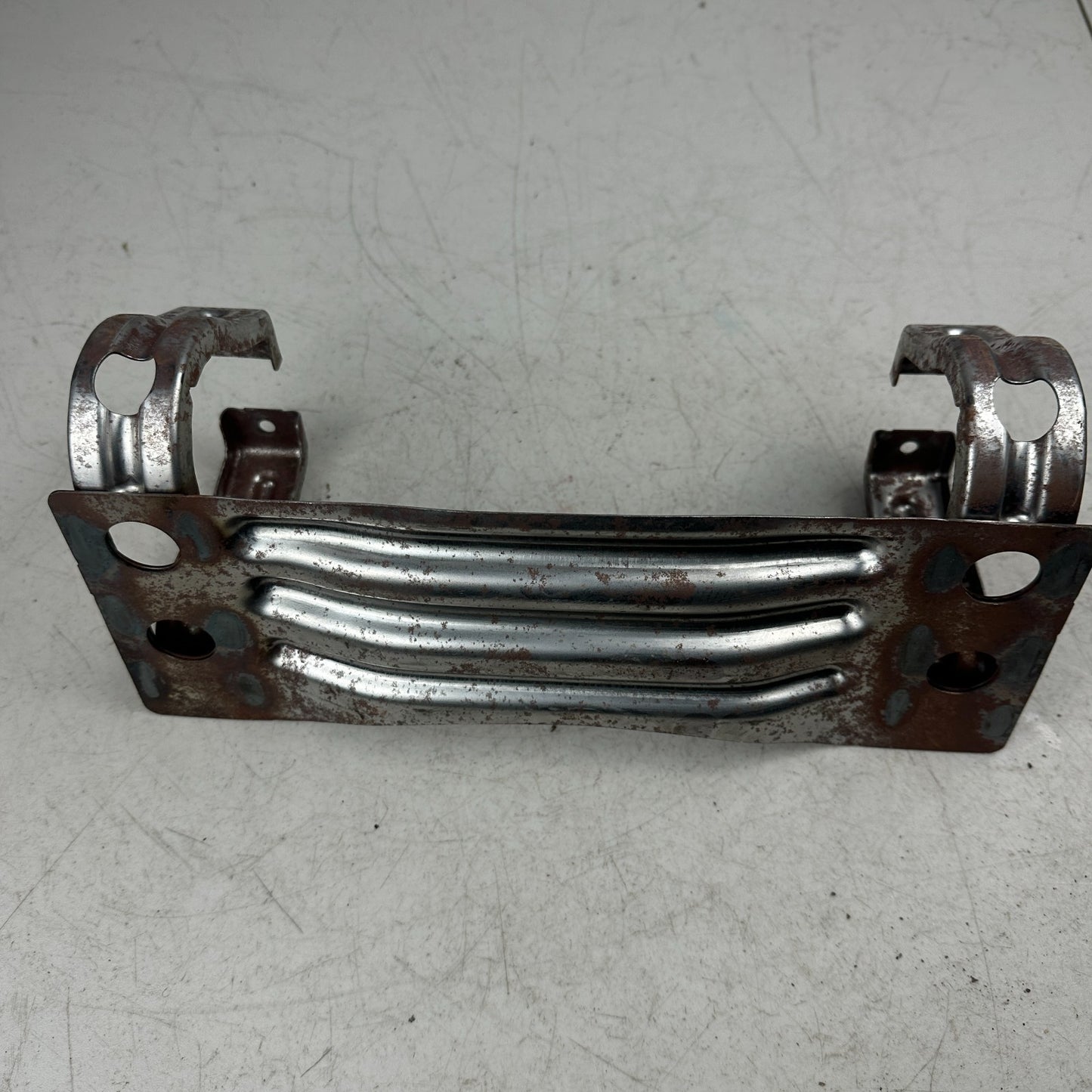 2014-2019 CHEVROLET CORVETTE C7 KNEE BOLSTER BRACE BRACKET ALUMINUM OEM