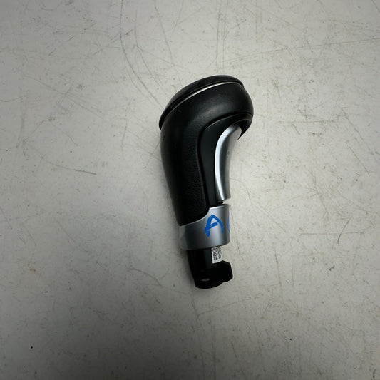 2014-19 CHEVROLET CORVETTE C7 FRONT AUTOMATIC TRANSMISSION GEAR SHIFTER KNOB OEM
