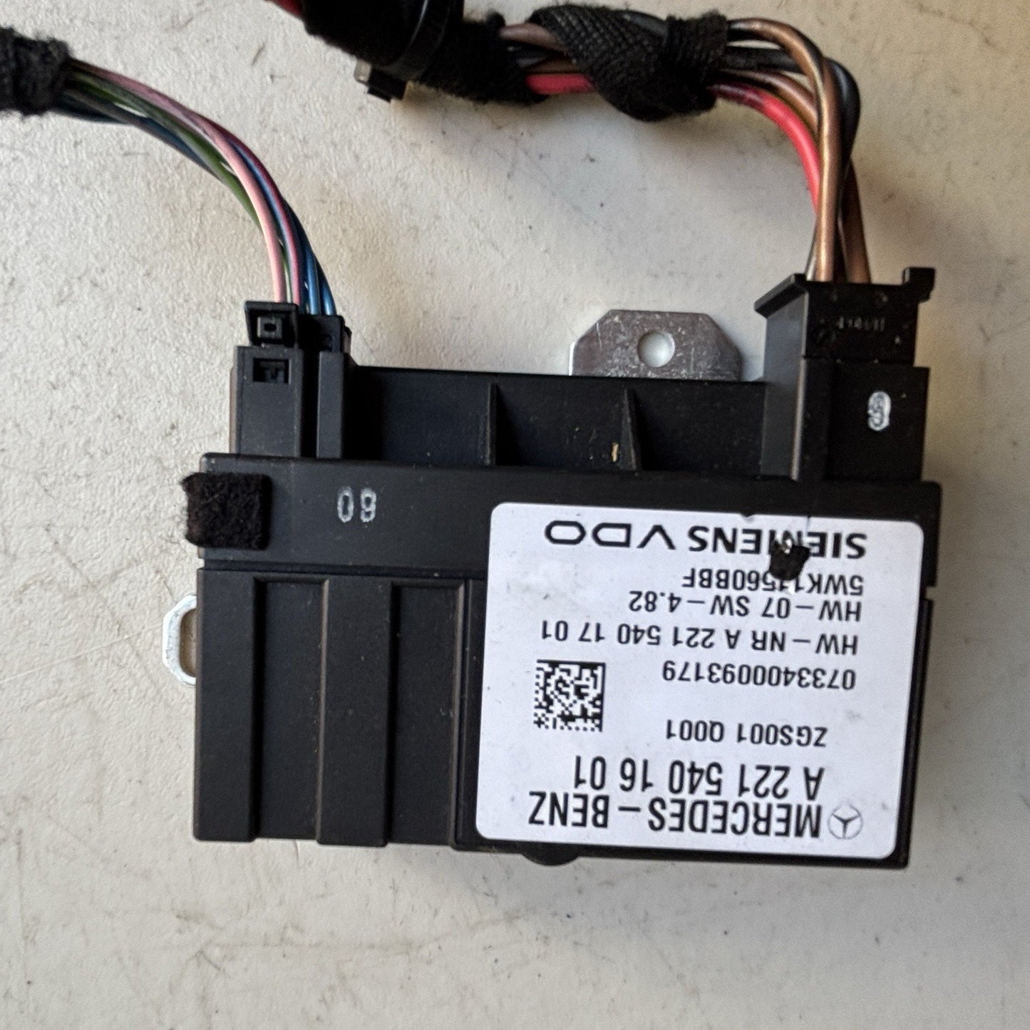 06-14 Mercedes C300 C350 S550 GL450 E350 Fuel Pump Control Module Unit W204
