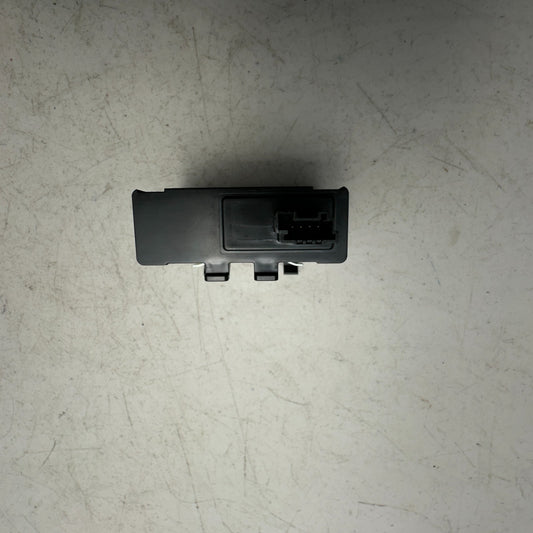 14-19 CHEVROLET CORVETTE C7 ANTI-THEFT KEYLESS DOOR LOCKING CONTROL MODULE OEM