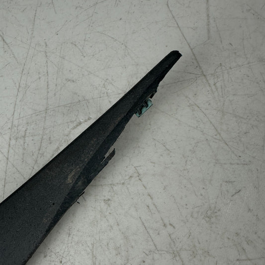 2014-2019 CHEVROLET CORVETTE C7 REAR RIGHT SIDE SPLASH SHIELD GUARD COVER OEM