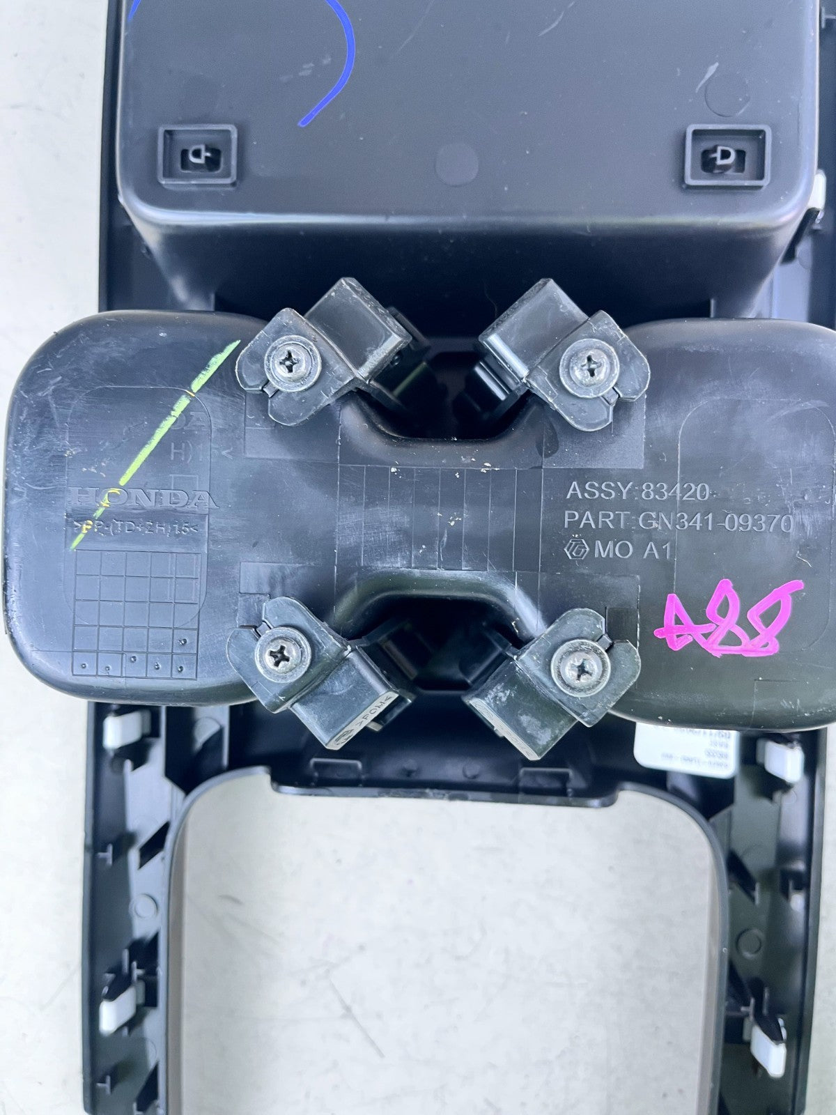 2017-2022 HONDA CR-V CENTER CONSOLE CUPHOLDER CUP HOLDER BLACK GN341-09370 OEM