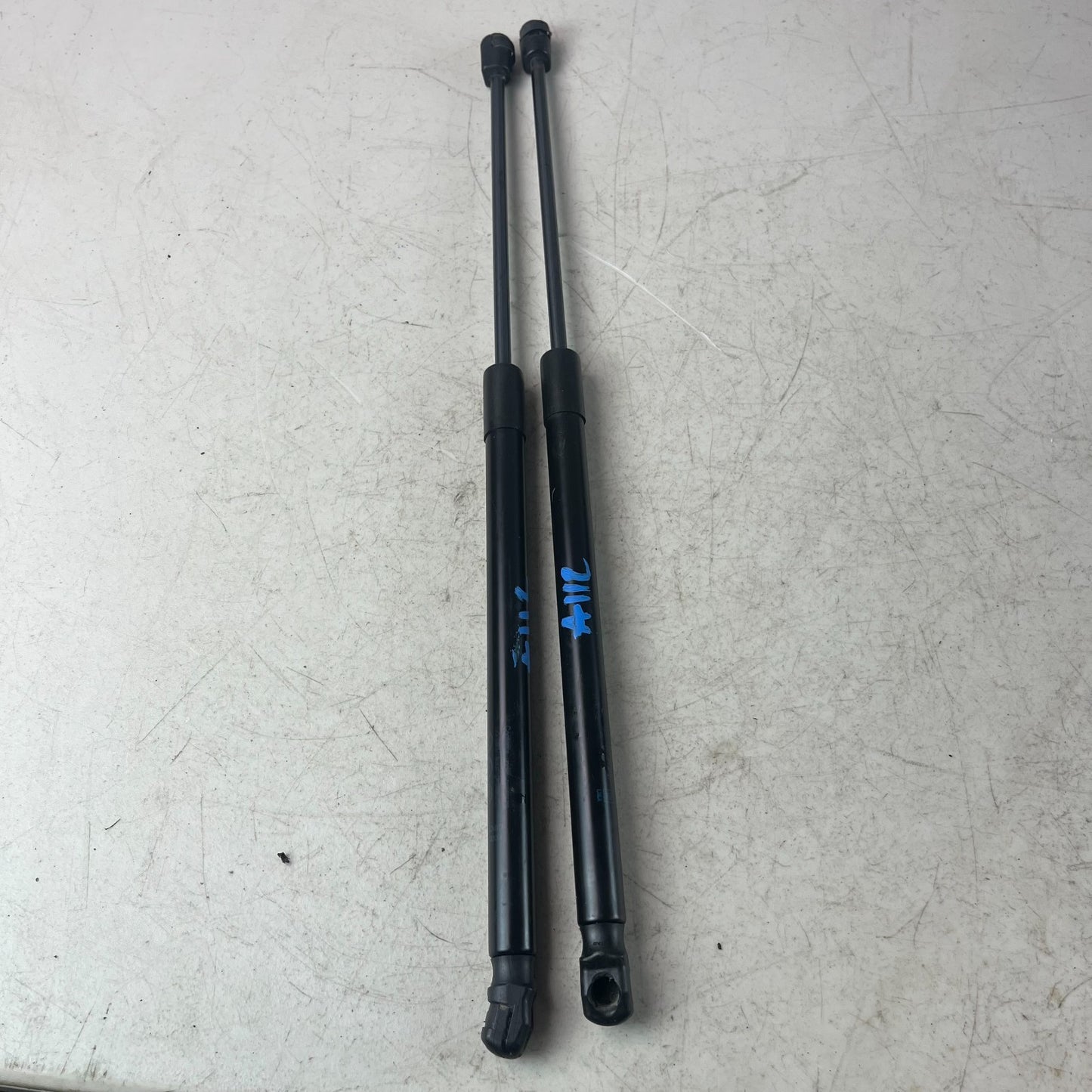 2016-24 CHEVROLET CAMARO REAR TAILGATE BOOT LIFT SUPPORT GAS STRUT 23242208 OEM