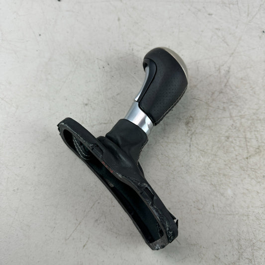 2016-24 CHEVROLET CAMARO AUTOMATIC TRANSMISSION GEAR SHIFTER KNOB W/ BOOT COVER