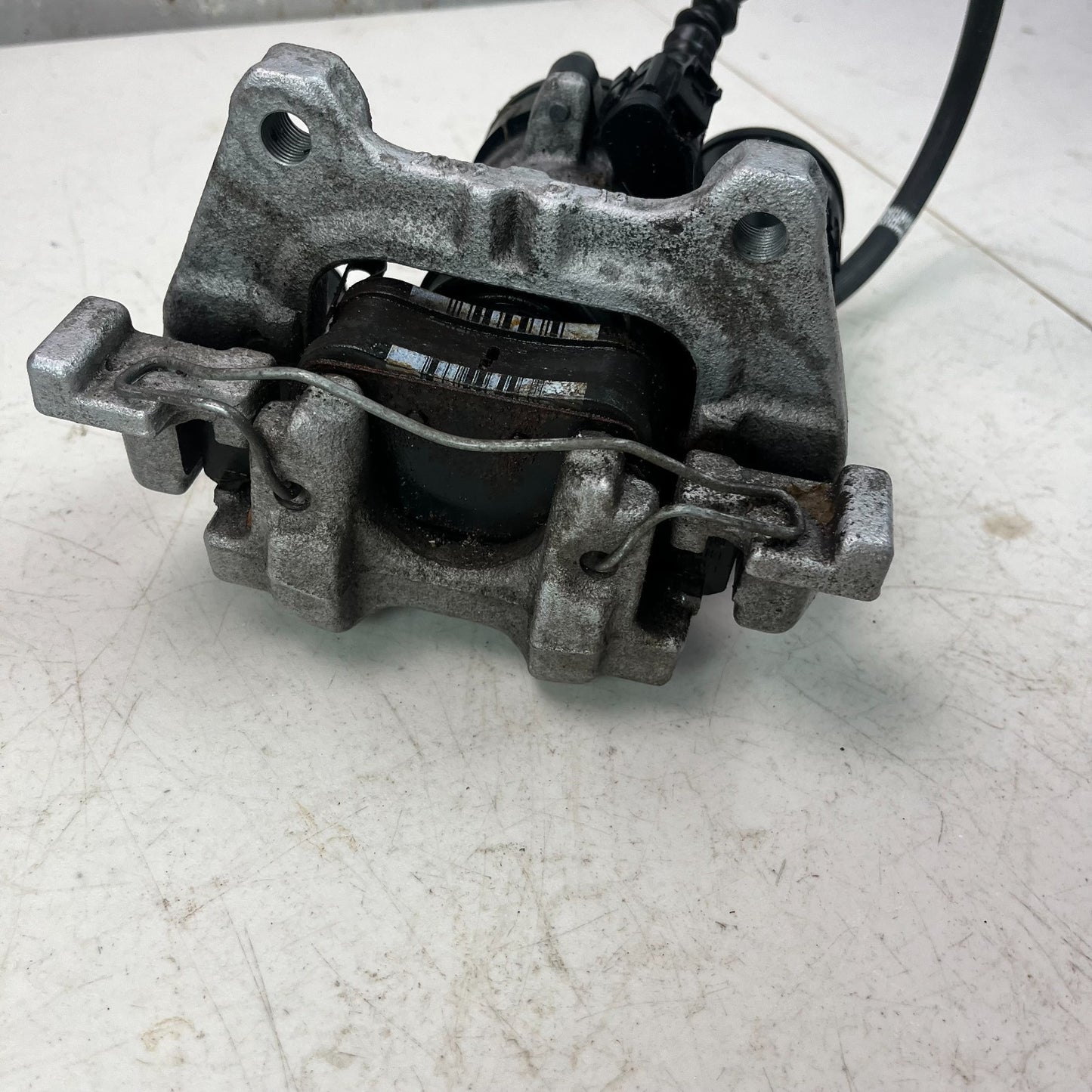 2023-2025 ACURA INTEGRA REAR LEFT DRIVER SIDE BRAKE CALIPER W/ CABLE 432303S5A01