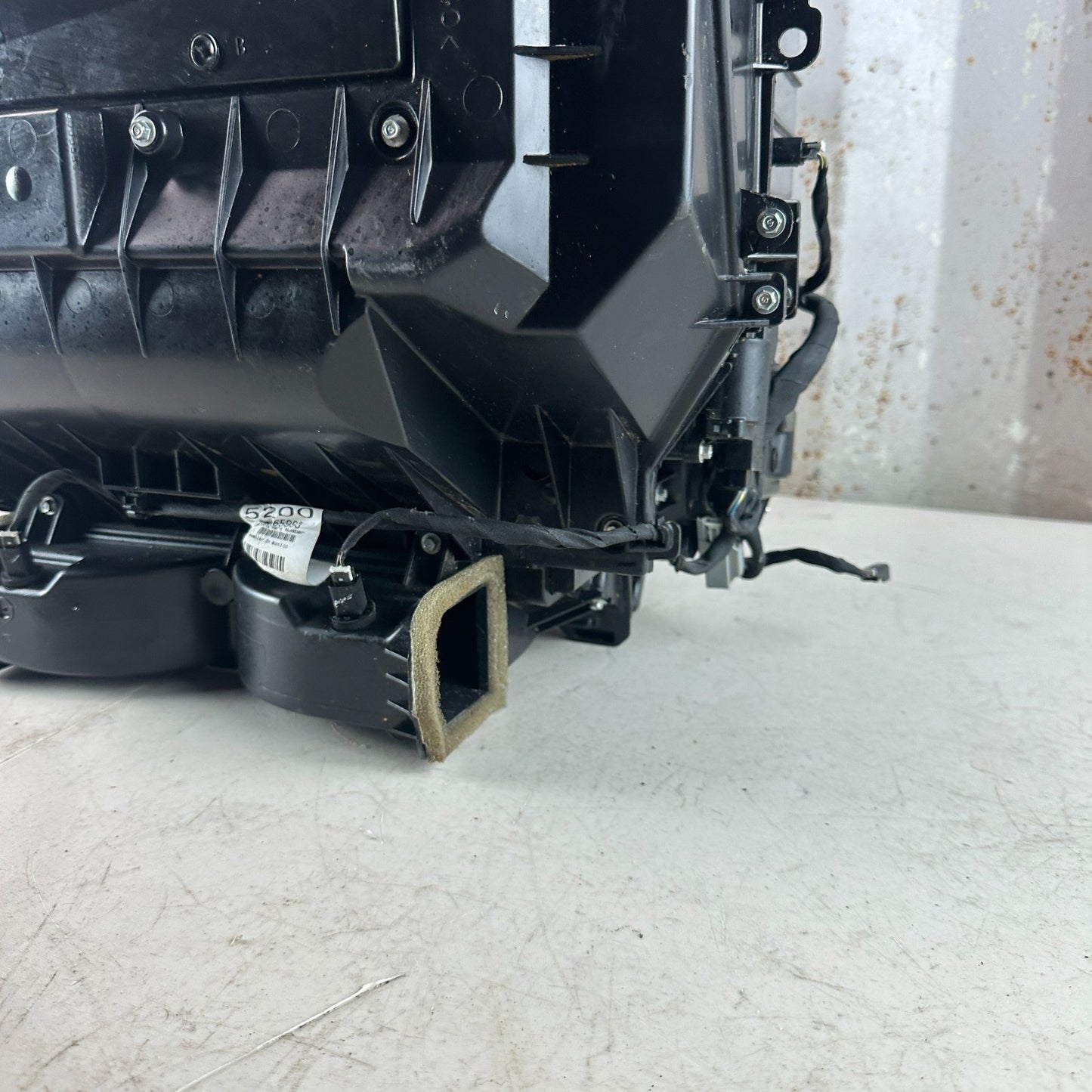 2014-2019 CHEVROLET CORVETTE C7 HVAC HEATER BLOWER BOX ASSEMBLY 23154085 OEM