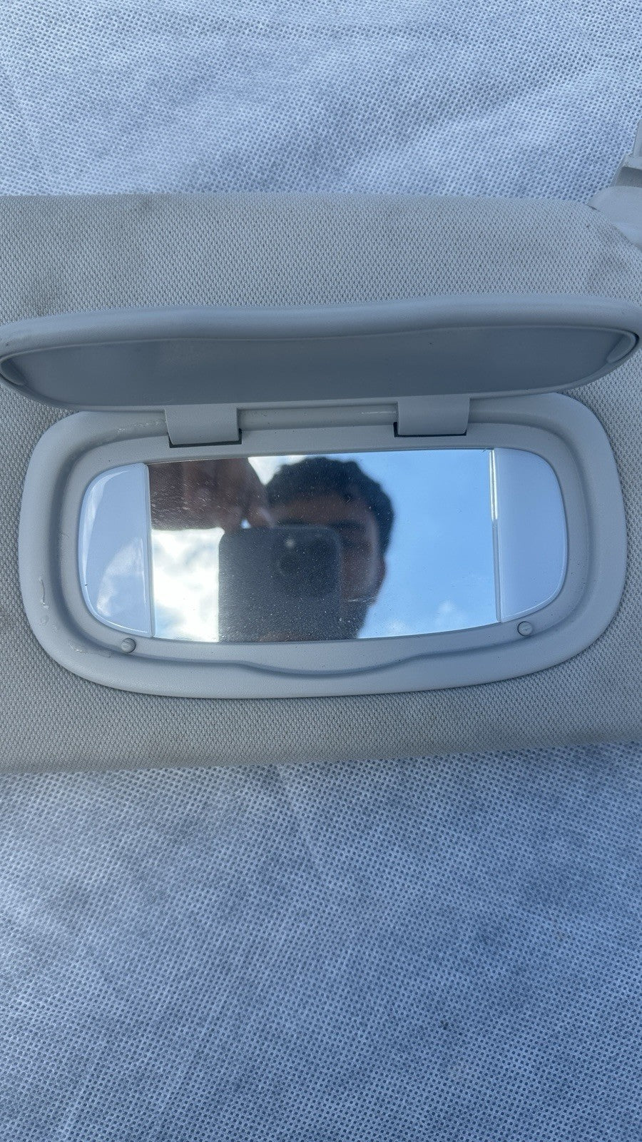 2017-2020 JEEP COMPASS PASSENGER SUN VISOR