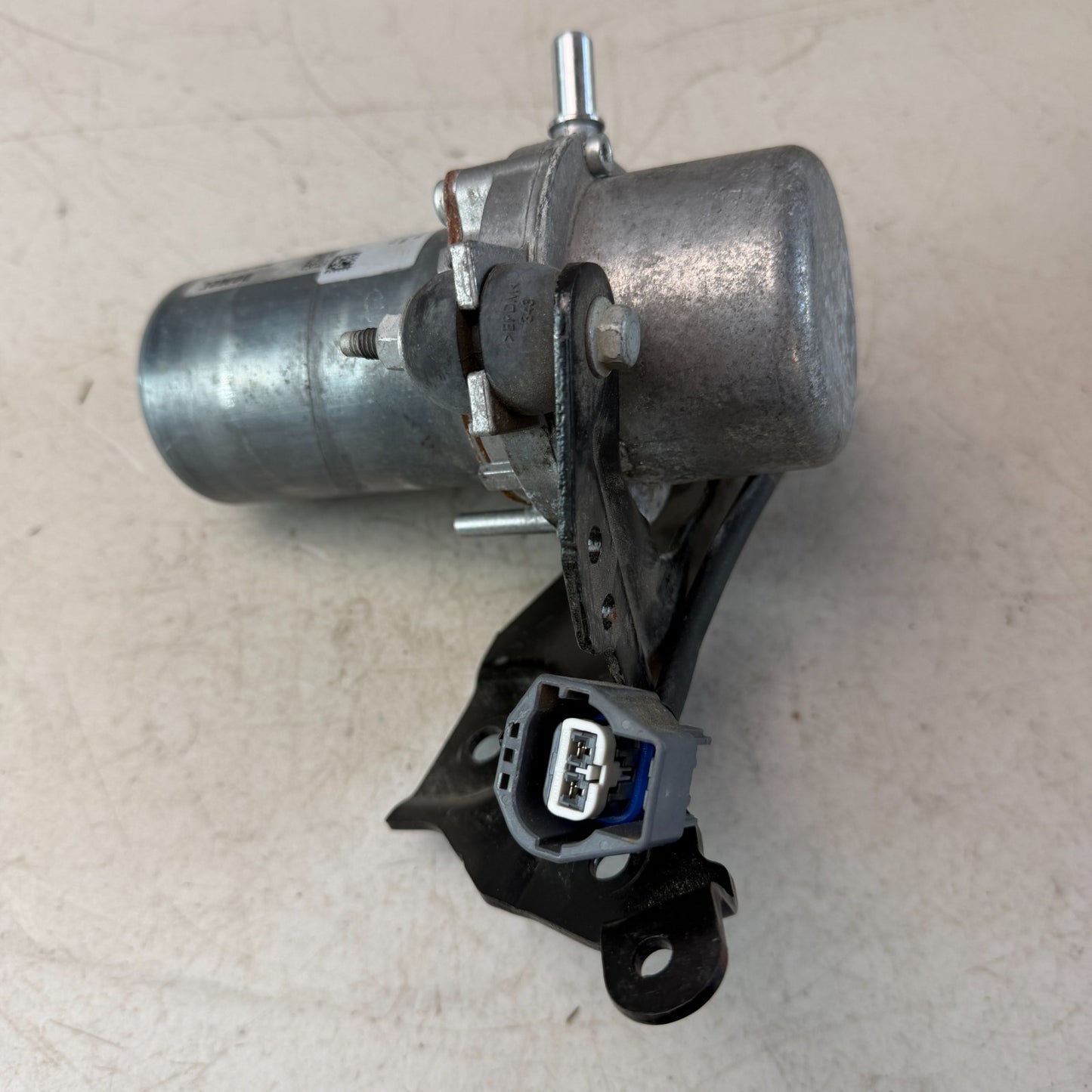 2016-2024 CHEVROLET CAMARO ZL1 POWER BRAKE BOOSTER VACUUM AIR PUMP 84488713 OEM