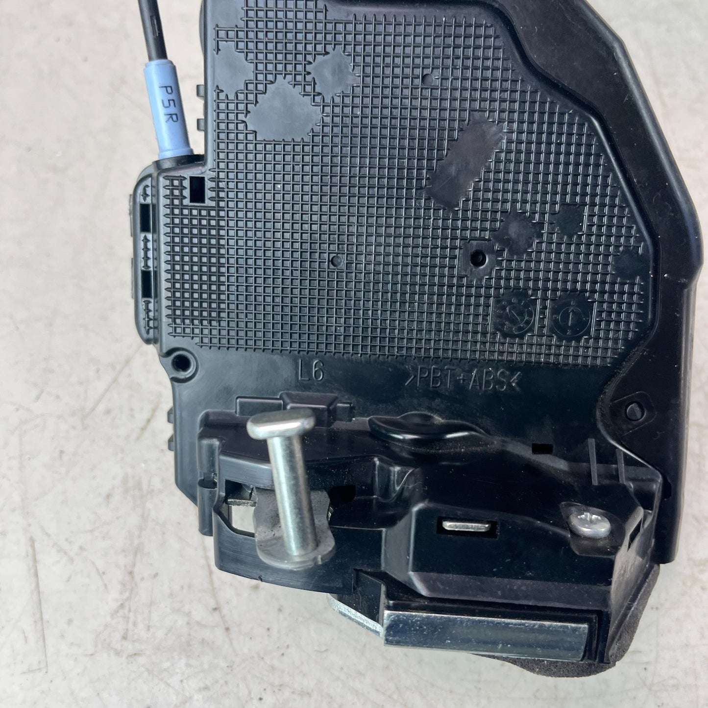 2019-2022 TOYOTA COROLLA REAR LEFT SIDE DOOR LOCK LATCH ACTUATOR 6906033131 OEM