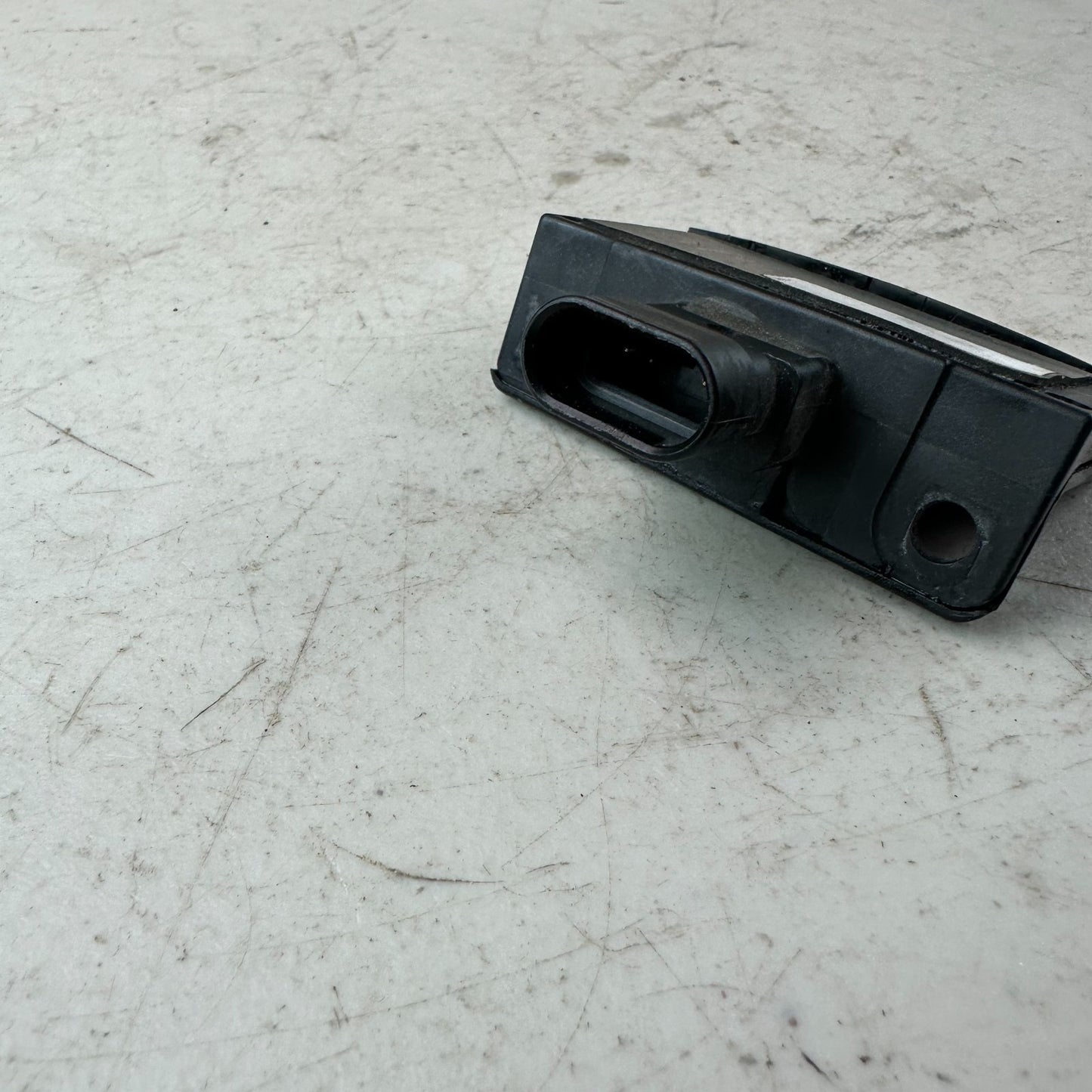 05-13 CHEVROLET CORVETTE C6 FRONT LEFT DOOR TOUCH PAD RELEASE SWITCH BUTTON OEM