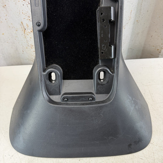 05-10 CHEVROLET CORVETTE C6 FRONT CENTER CONSOLE ARM REST LID FRAME BLACK OEM