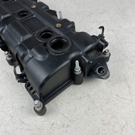 2012-2023 DODGE CHARGER 3.6L V6 RIGHT SIDE ENGINE CYLINDER HEAD VALVE COVER OEM