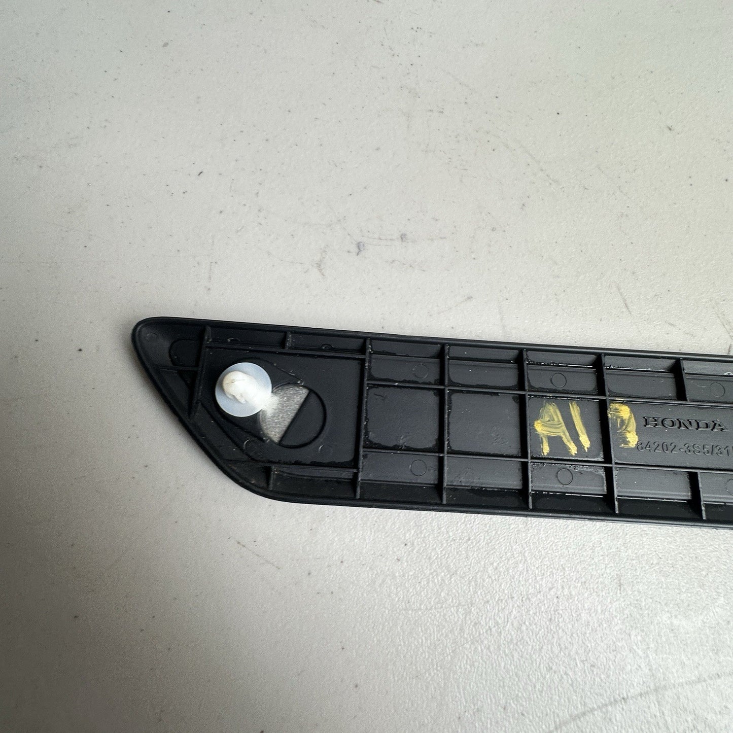 2023-2025 ACURA INTEGRA FRONT RIGHT PASSENGER DOOR SILL SCUFF COVER PANEL OEM