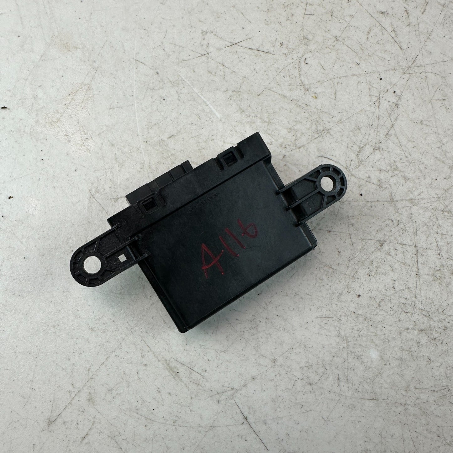 2016-2019 CHEVROLET CAMARO PARK PARKING ASSIST CONTROL MODULE UNIT 23412911 OEM