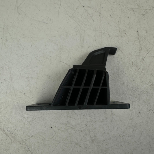 2014-2019 CHEVROLET CORVETTE REAR RIGHT COMPARTMENT STORAGE TRAY HOOK CLIP OEM
