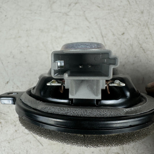2014-2019 CHEVROLET CORVETTE C7 FRONT DASH LEFT OR RIGHT AUDIO SOUND SPEAKER OEM