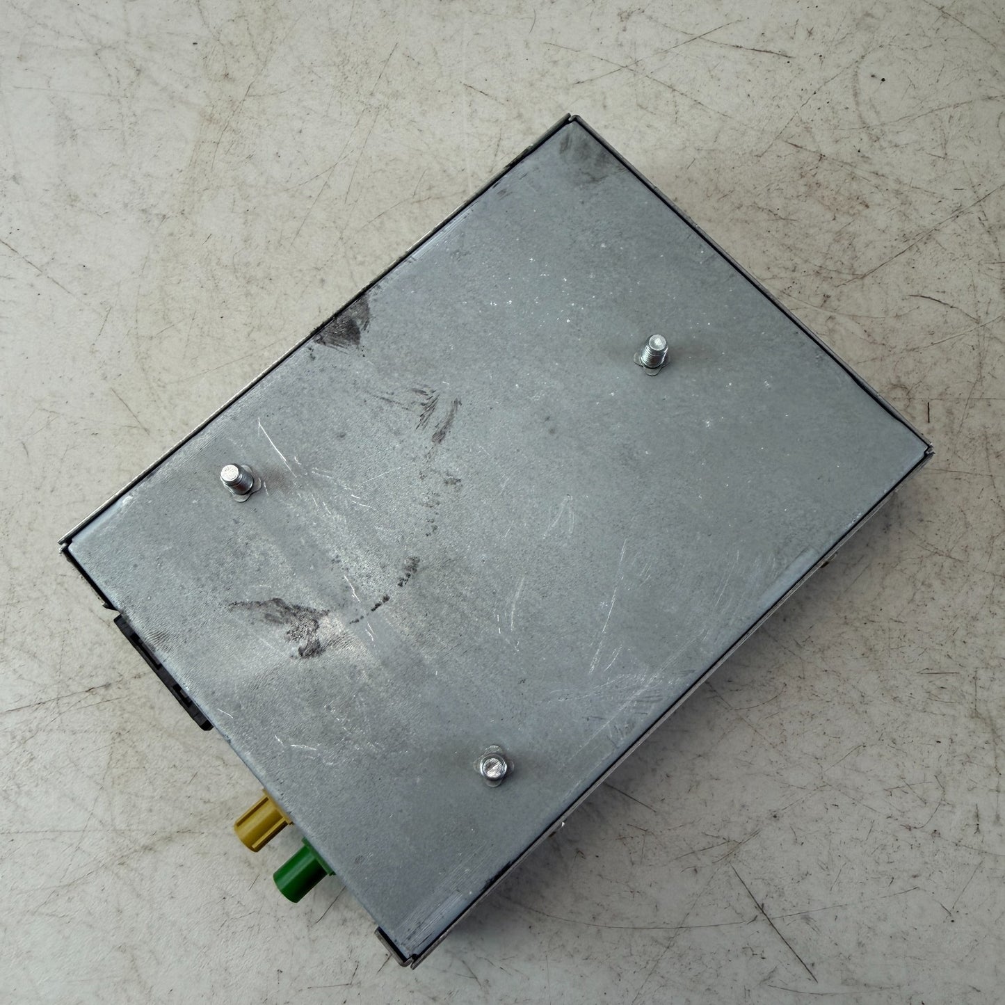 2005-2013 CHEVROLET CORVETTE C6 XM SATELLITE RADIO CONTROL MODULE 28045272 OEM