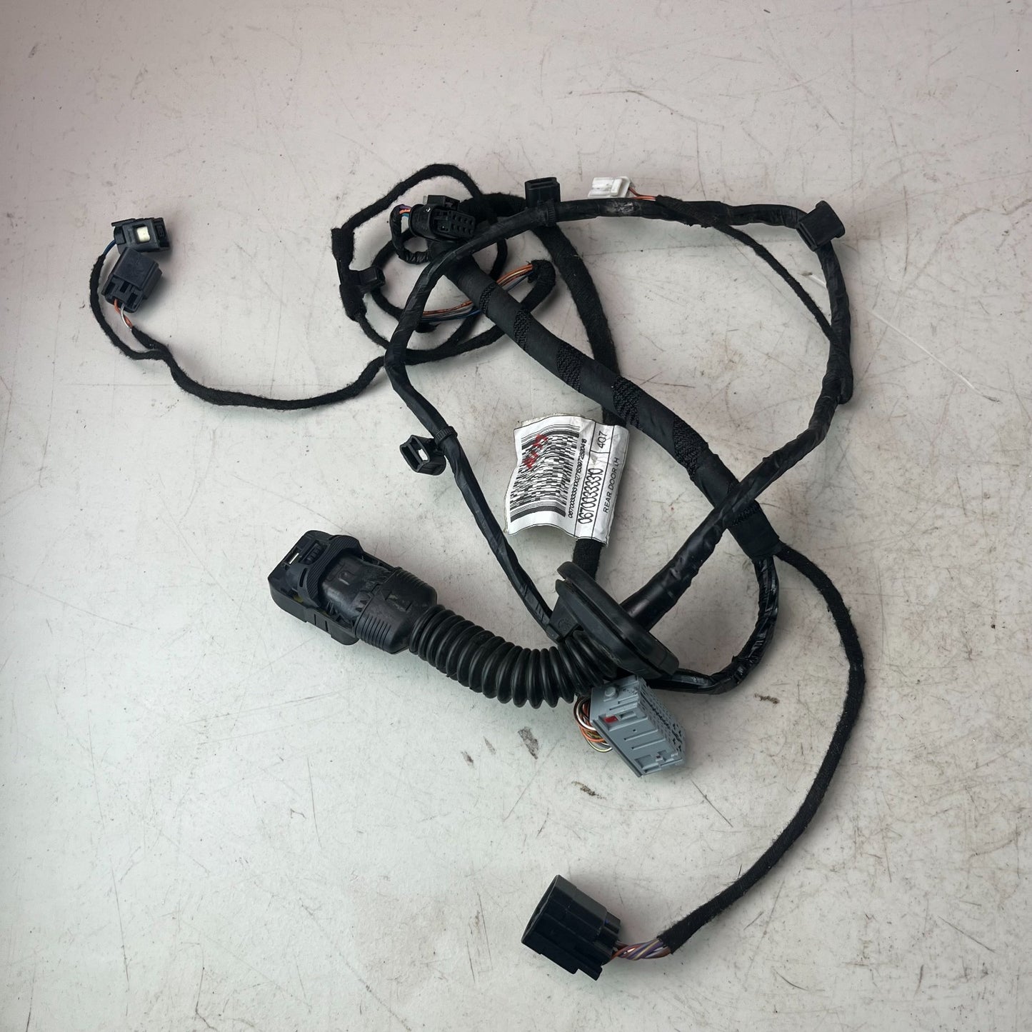 2017-2020 MASERATI LEVANTE REAR LEFT DRIVER SIDE DOOR WIRE WIRING HARNESS OEM