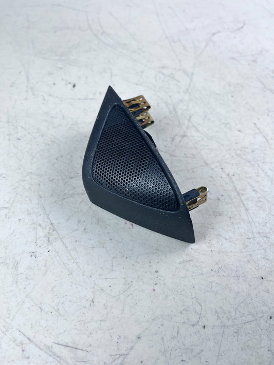 2010-2015 CHEVROLET CAMARO LEFT DRIVER SIDE LH DOOR PANEL TWEETER SPEAKER OEM