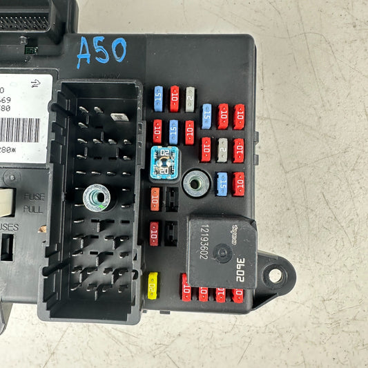 06-07 C6 Corvette BCM Fuse Box Junction Block Body Control Module 15916669