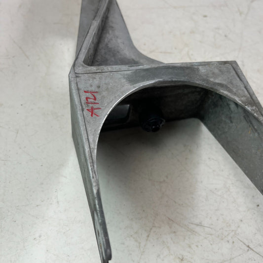 05-13 CHEVROLET CORVETTE ABS ANTI LOCK BRAKE PUMP SUPPORT BRACKET 10438259 OEM