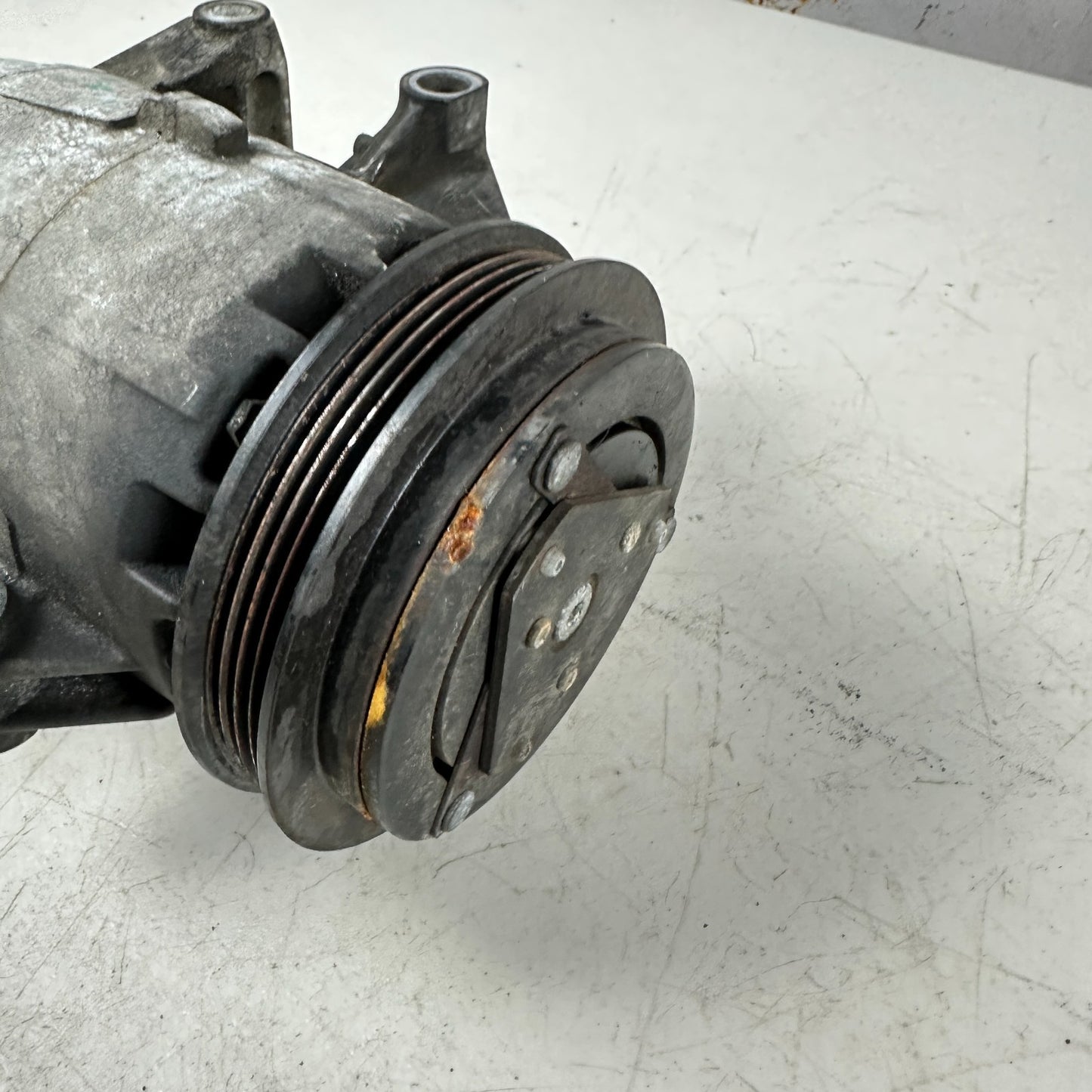 05-13 CHEVROLET CORVETTE C6 A/C AIR CONDITIONING COMPRESSOR PUMP 15251677 OEM