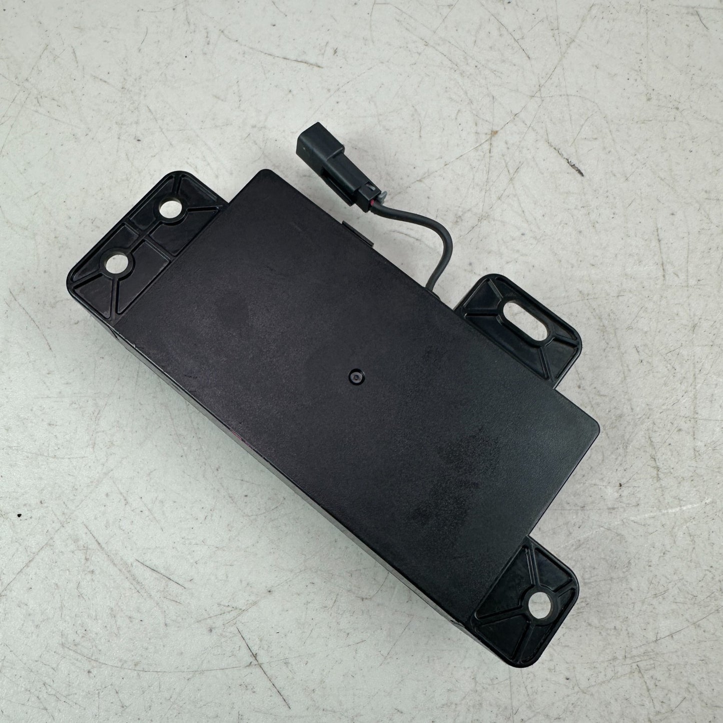 2010-2015 CHEVY CAMARO ONSTAR BACKUP BATTERY CONTROL MODULE UNIT 23117460 OEM