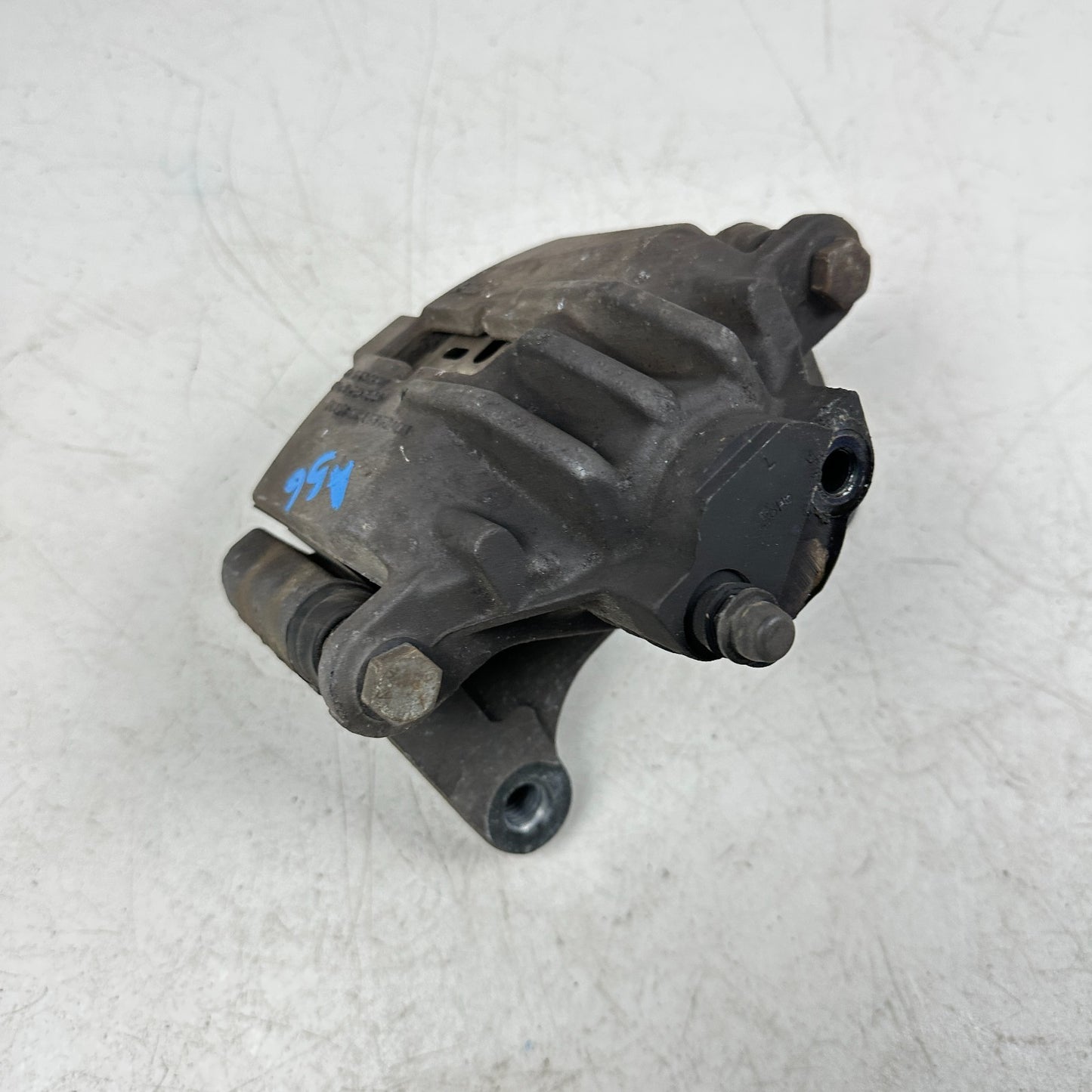 05 - 13 CHEVROLET CORVETTE REAR LEFT DRIVER SIDE BRAKE CALIPER W/ BRAKE PADS OEM