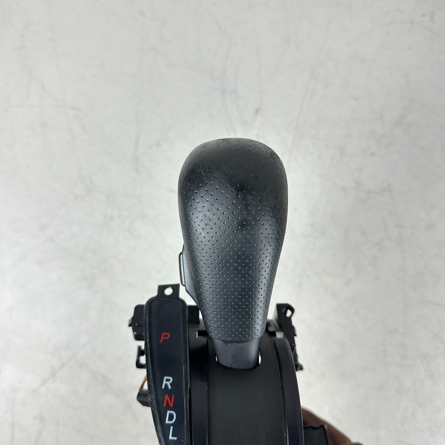 2011-2013 HONDA ODYSSEY FRONT AUTOMATIC FLOOR GEAR SHIFTER SELECTOR ASSEMBLY OEM