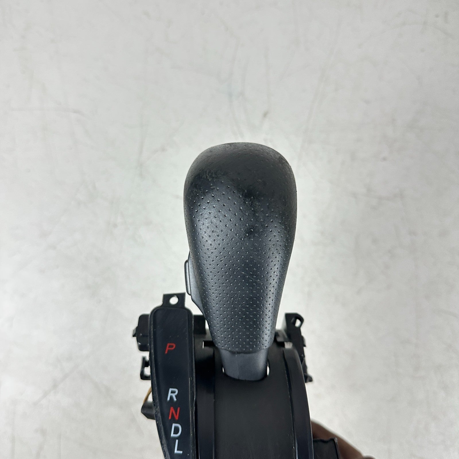 2011-2013 HONDA ODYSSEY FRONT AUTOMATIC FLOOR GEAR SHIFTER SELECTOR ASSEMBLY OEM