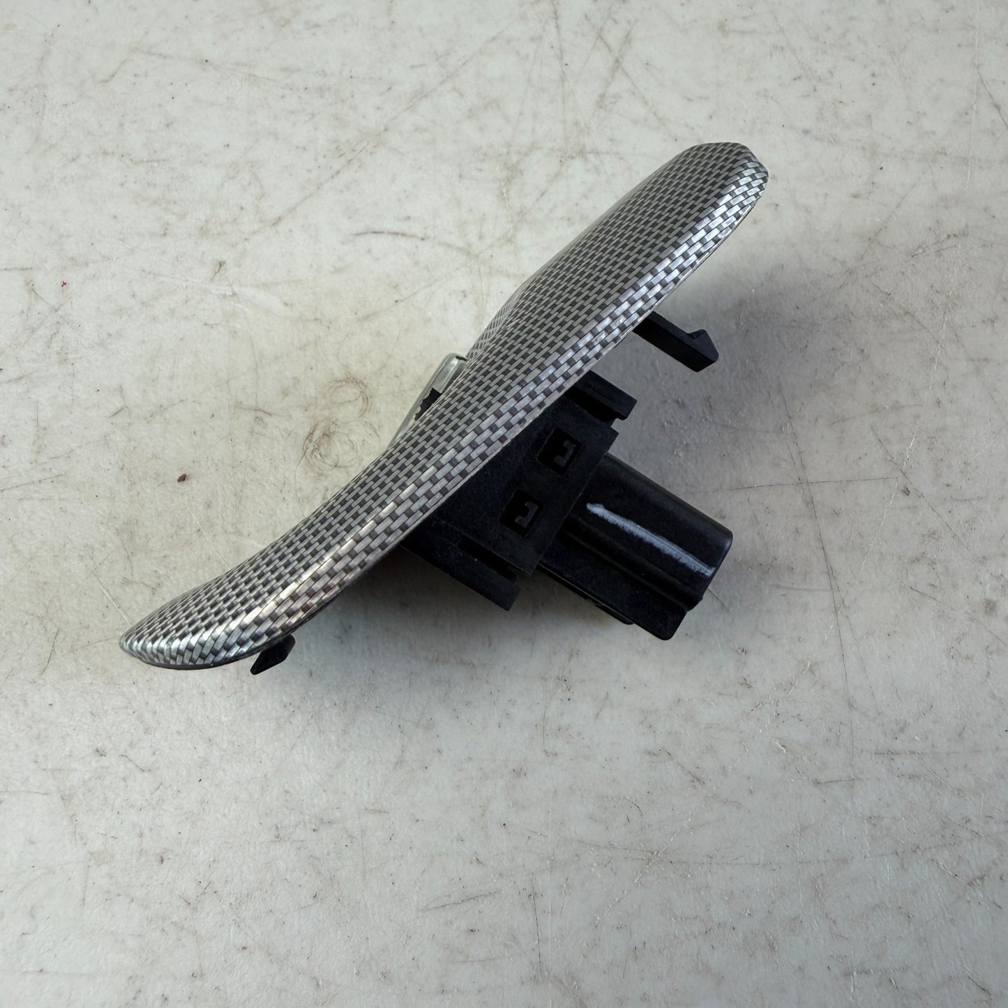 2005-2013 CHEVY CORVETTE LEFT DRIVER SIDE DOOR RELEASE SWITCH BUTTON 10362041