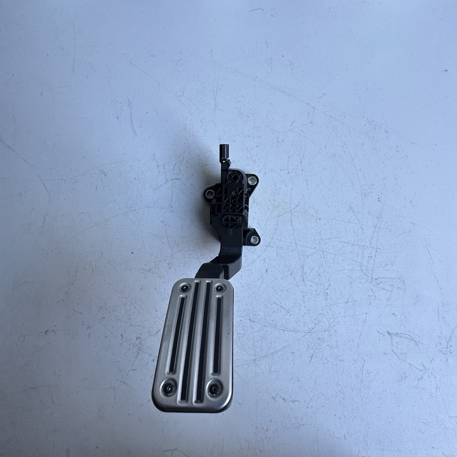 2013-2017 Honda Accord Sport SE Gas Accelerator Pedal Assembly Chrome Metal OEM