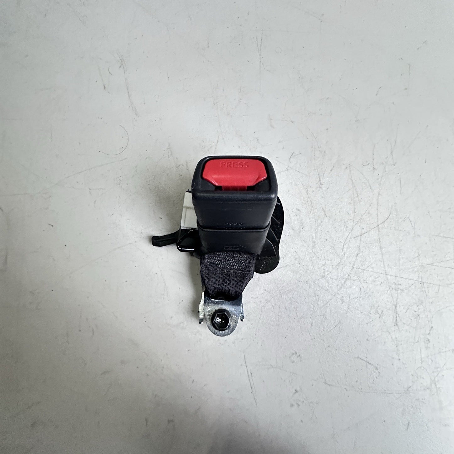 2022-2022 Toyota Corolla Rear Right Passenger Seatbelt Buckle BLACK OEM
