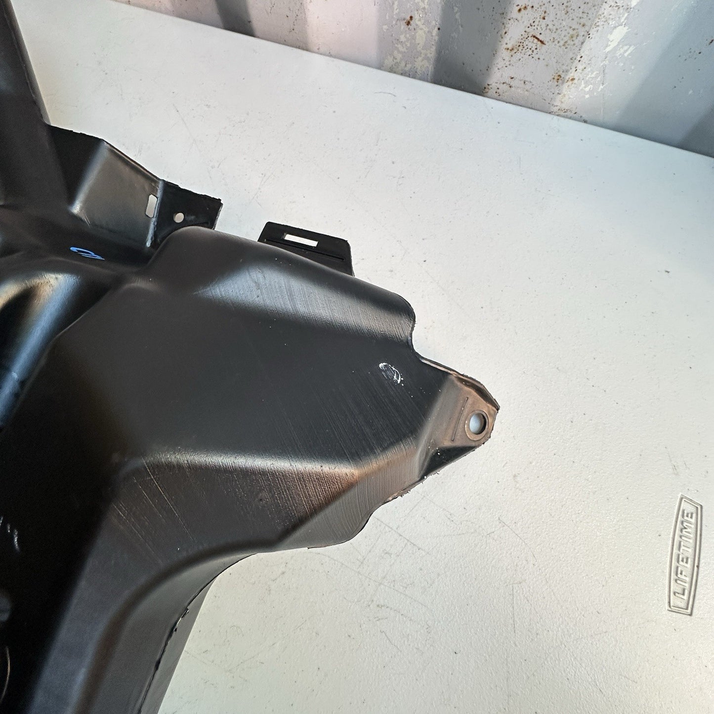 2014-2019 CHEVROLET CORVETTE C7 WASHER FLUID RESERVOIR TANK OEM