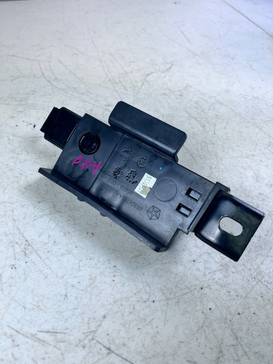 2017-2022 JEEP COMPASS BATTERY HOLD DOWN STRAP CLAMP HOLDER BRACKET 68304796AA
