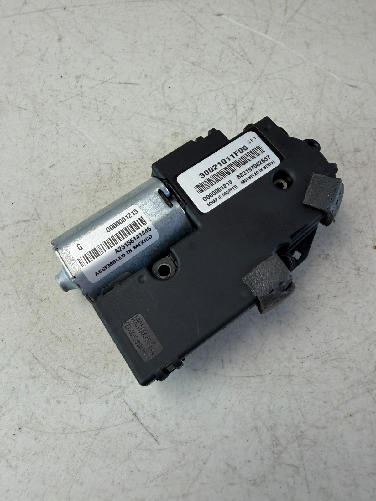 2016-2024 CHEVROLET CAMARO ZL1 SUN ROOF MOON ROOF SLIDING MOTOR 30021011F00 OEM