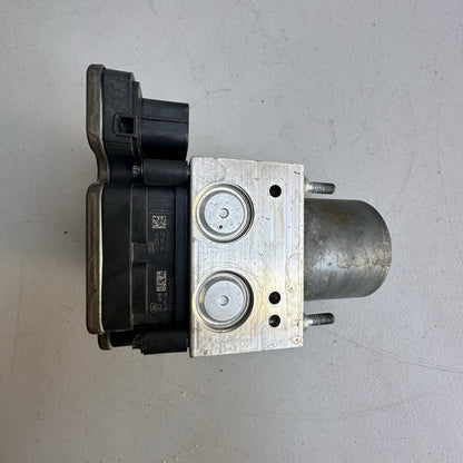 2015-2018 Acura TLX AWD ABS Anti-Lock Brake Control Pump Module Assembly OEM