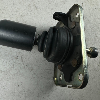 2014-2019 CHEVROLET CORVETTE C7 MANUAL TRANSMISSION GEAR SHIFTER SHIFT BOX ASSY