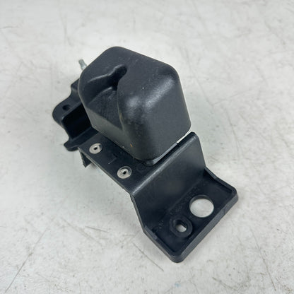 2014-2019 CHEVROLET CORVETTE C7 TOP ROOF STORAGE BRACKET BRACE 23121286 OEM
