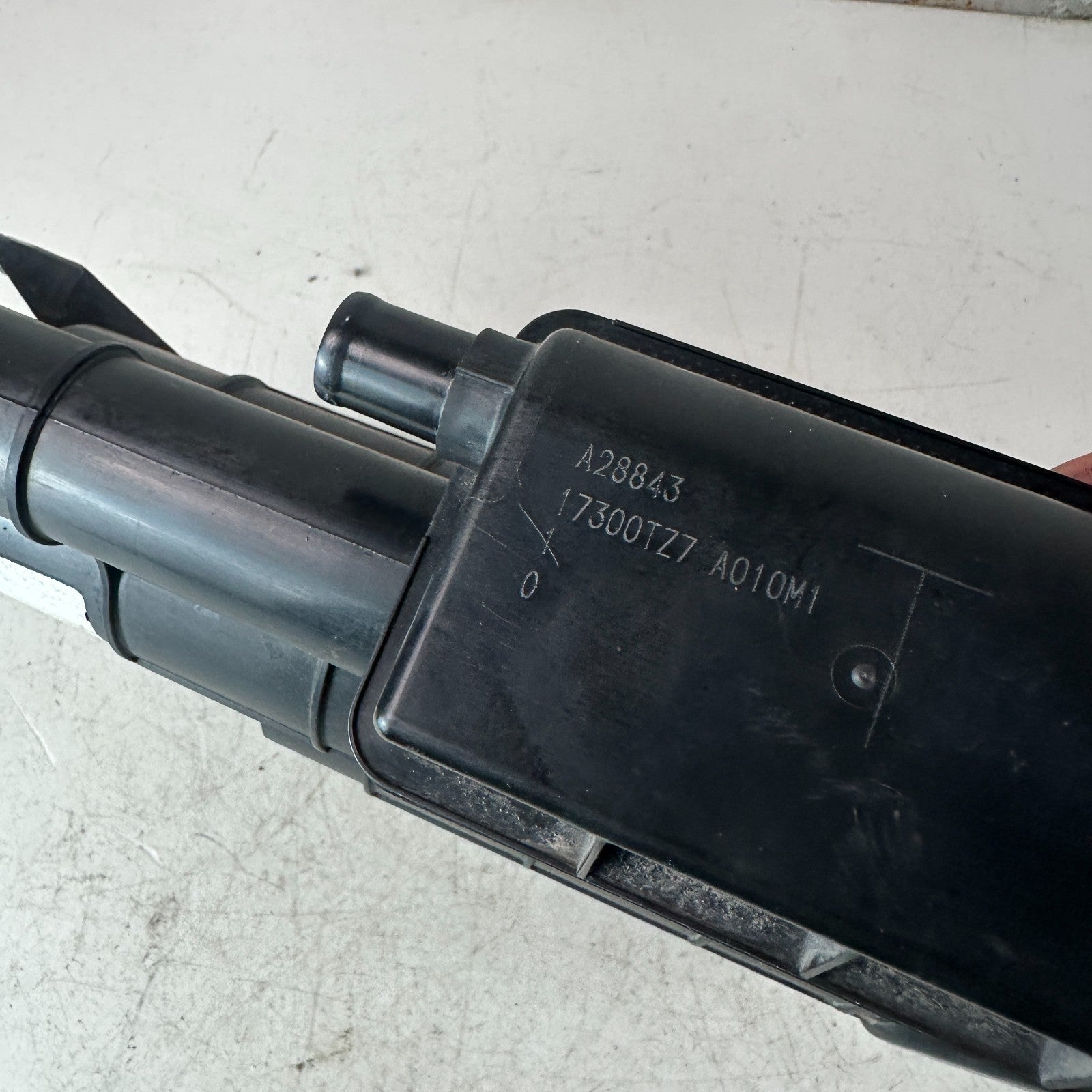 2015-2017 ACURA TLX FUEL VAPOR EVAPORATOR CHARCOAL CANISTER 17300TZ7A010M1 OEM