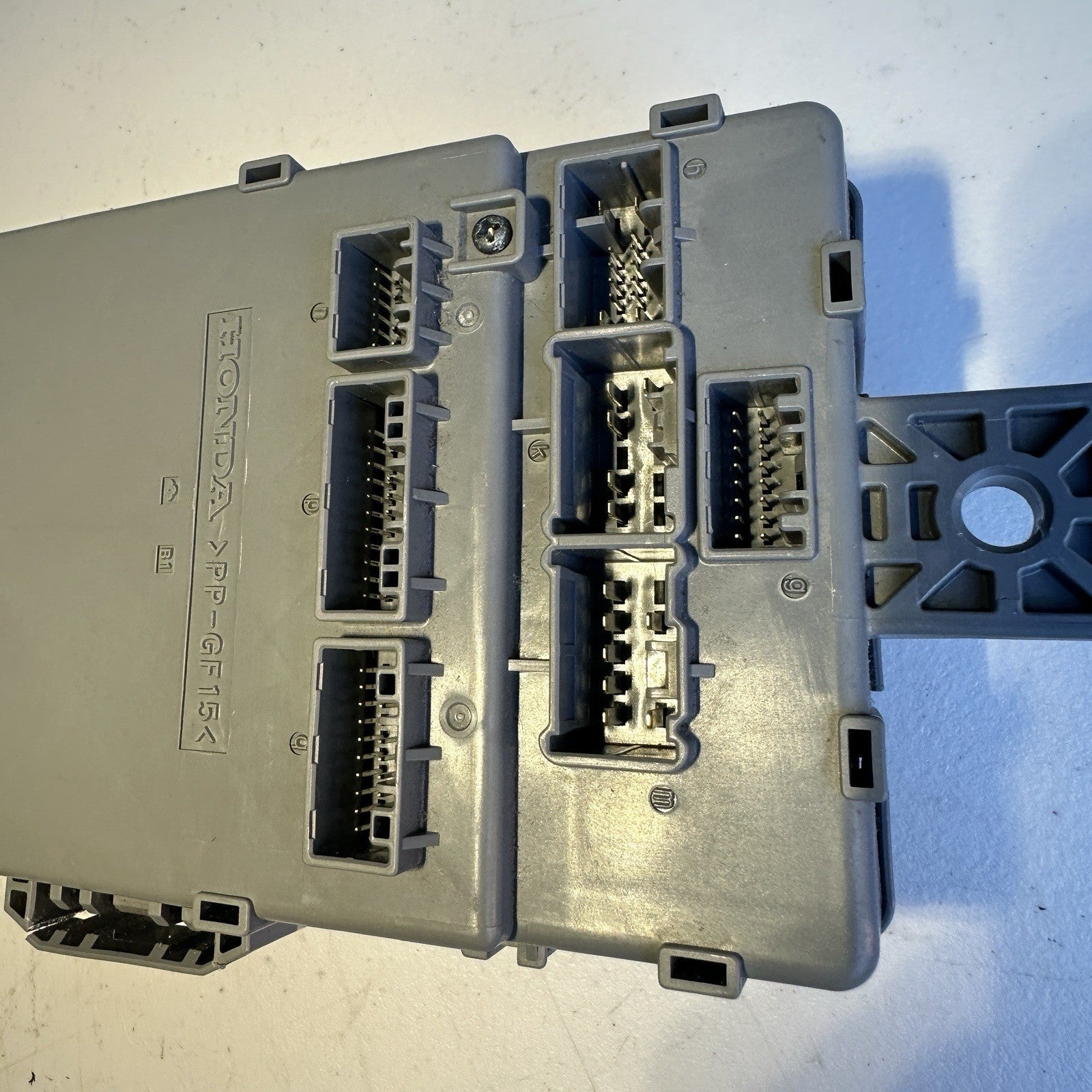 2014-2017 Acura RLX OEM Left Front Dash Fuse Box Module Junction Box TY2-A010