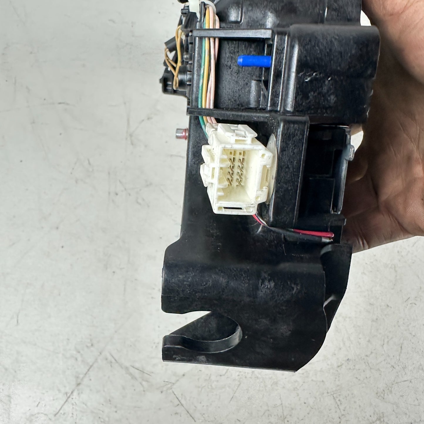 2011-2013 HONDA ODYSSEY FRONT AUTOMATIC FLOOR GEAR SHIFTER SELECTOR ASSEMBLY OEM