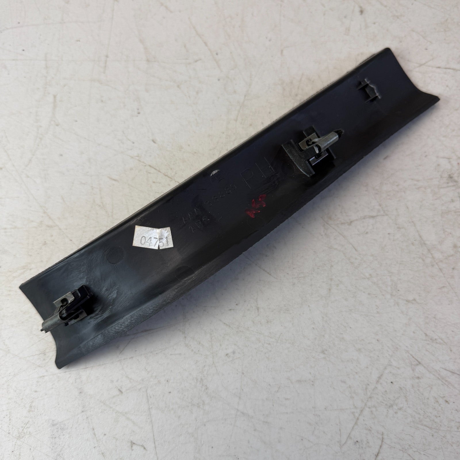 2005-2013 CHEVROLET CORVETTE LEFT SIDE LOWER B PILLAR COVER TRIM AAA38889 OEM