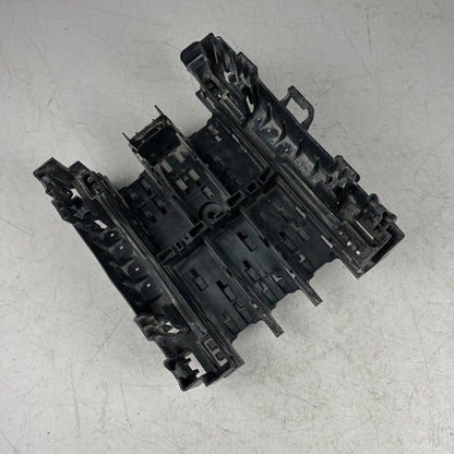 2014-2019 CHEVROLET CORVETTE C7 WIRING JUNCTION BLOCK BOX BRACKET 84388798 OEM