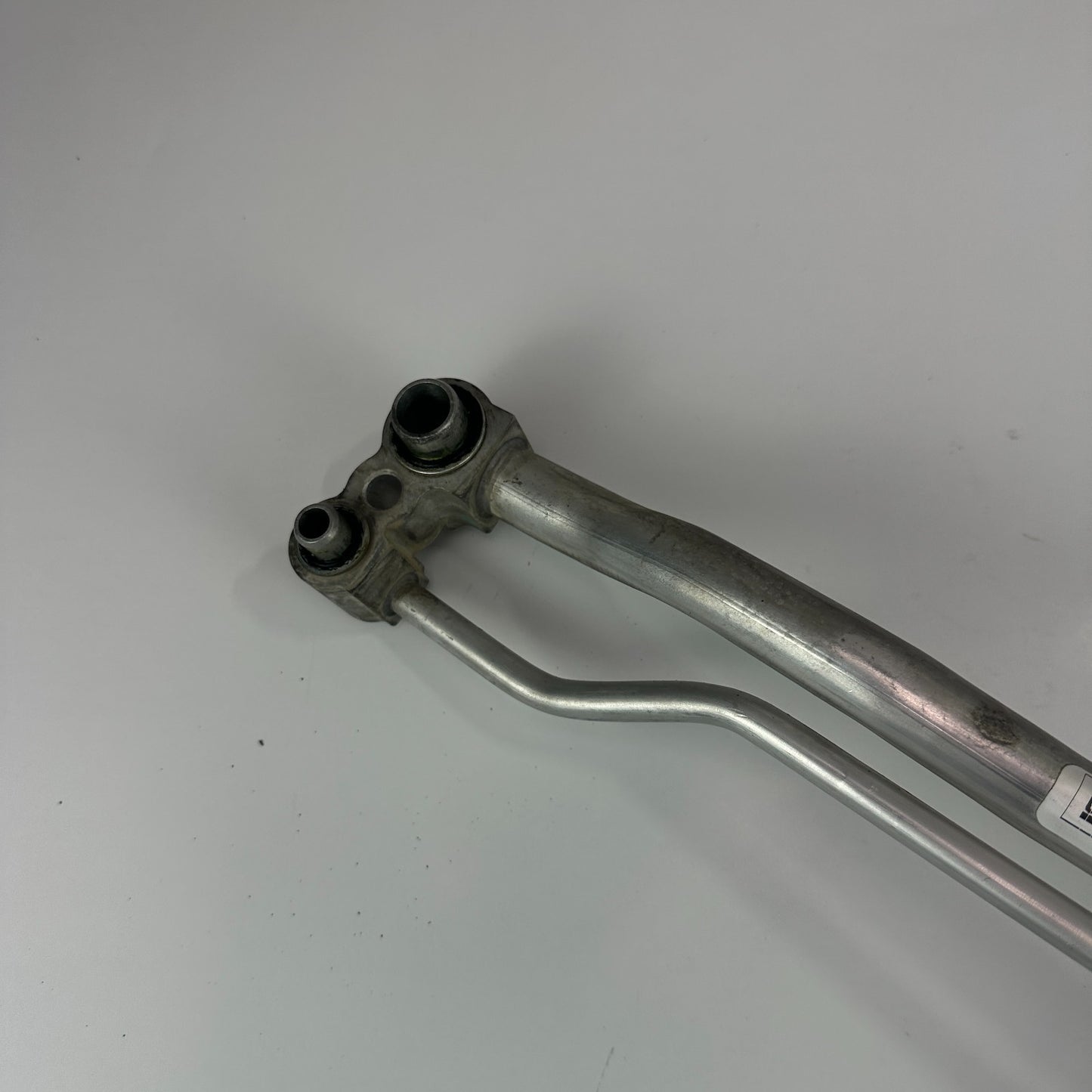 2014-2019 CHEVROLET CORVETTE C7 A/C REFRIGERANT LINE PIPE HOSE TUBE 23435951 OEM