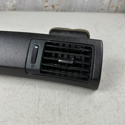 2013 - 2017 HONDA ACCORD FRONT RIGHT DASH AC HEATER AIR VENT PANEL E967-5611-200