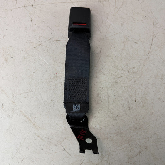 2017-2020 MASERATI LEVANTE REAR LEFT CENTER SEAT BELT BUCKLE END 06700995440 OEM