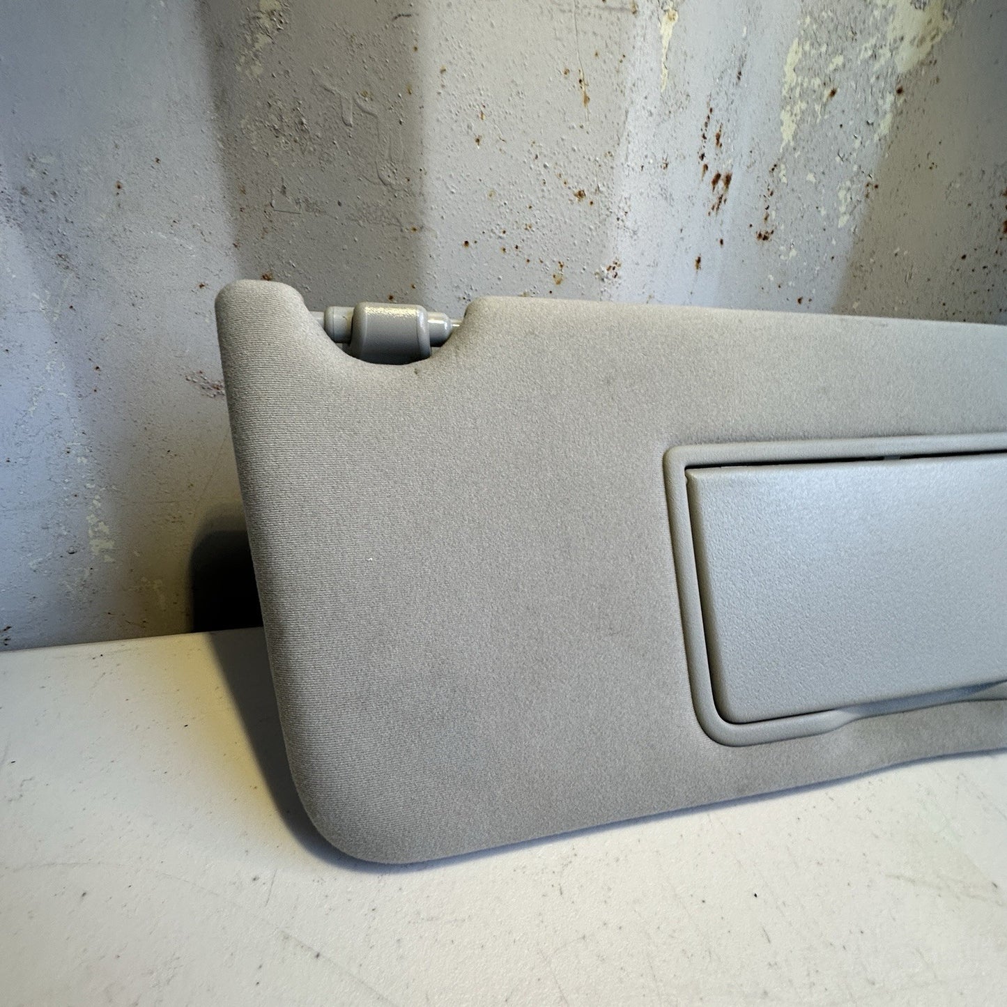 2014-2017 Acura RLX Passenger  Right Sun Visor OEM Gray